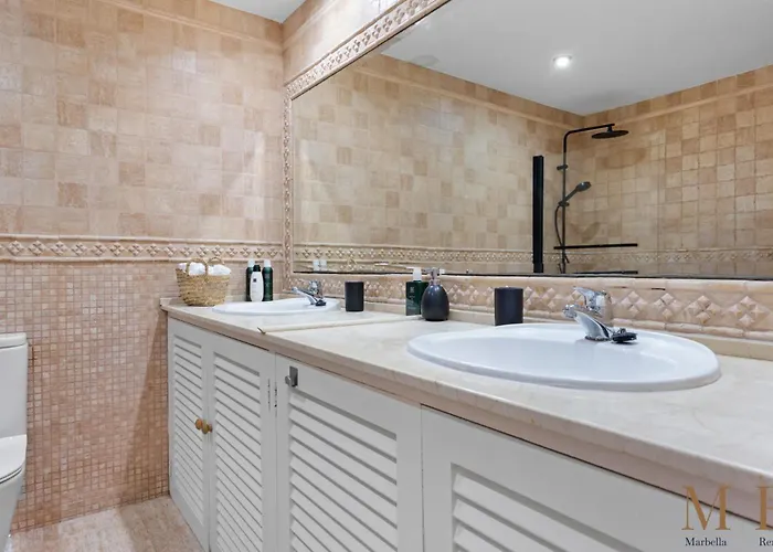 Casa Chamberes Ref #33 アパート *