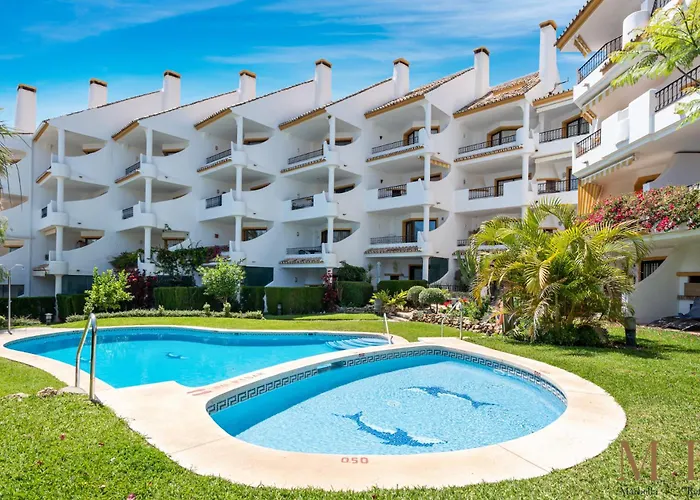 Casa Chamberes Ref #33 *